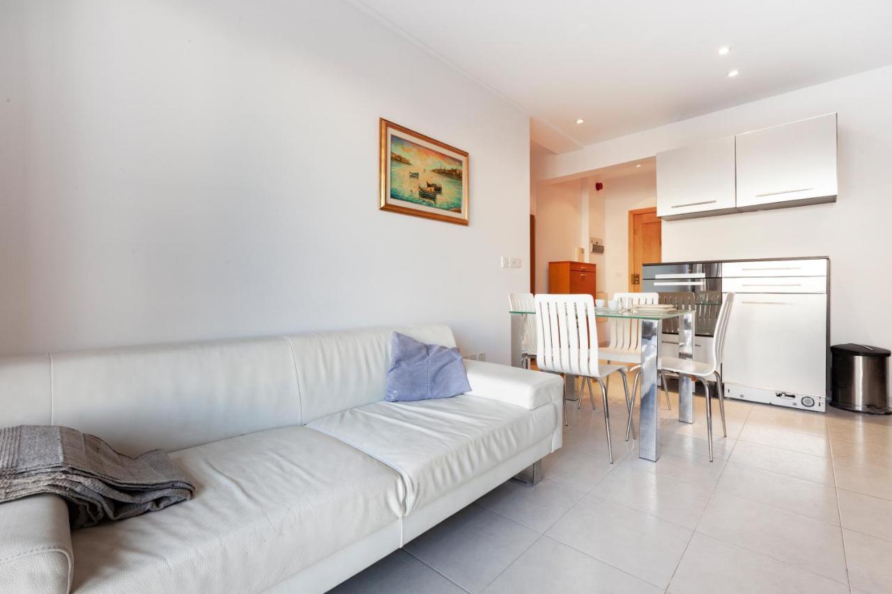 Stj - St Julian'S 1 Bedroom Prime Location Сент Джулианс Экстерьер фото