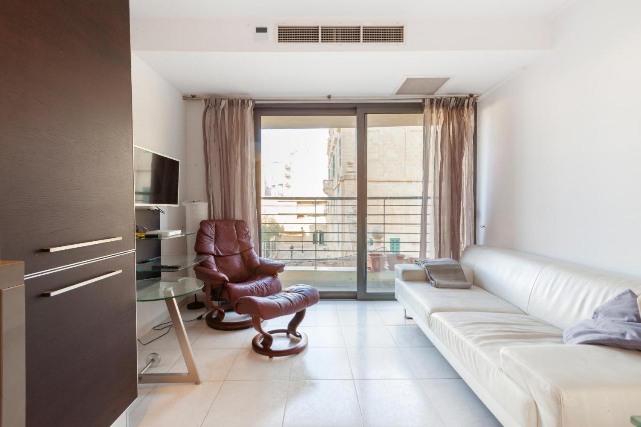 Stj - St Julian'S 1 Bedroom Prime Location Сент Джулианс Экстерьер фото
